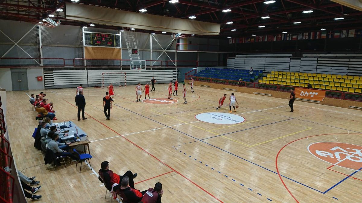 KOŠARKAŠI VOGOŠĆE SAVLADALI VELEŽ, UPISALI TREĆU POBJEDU U NIZU