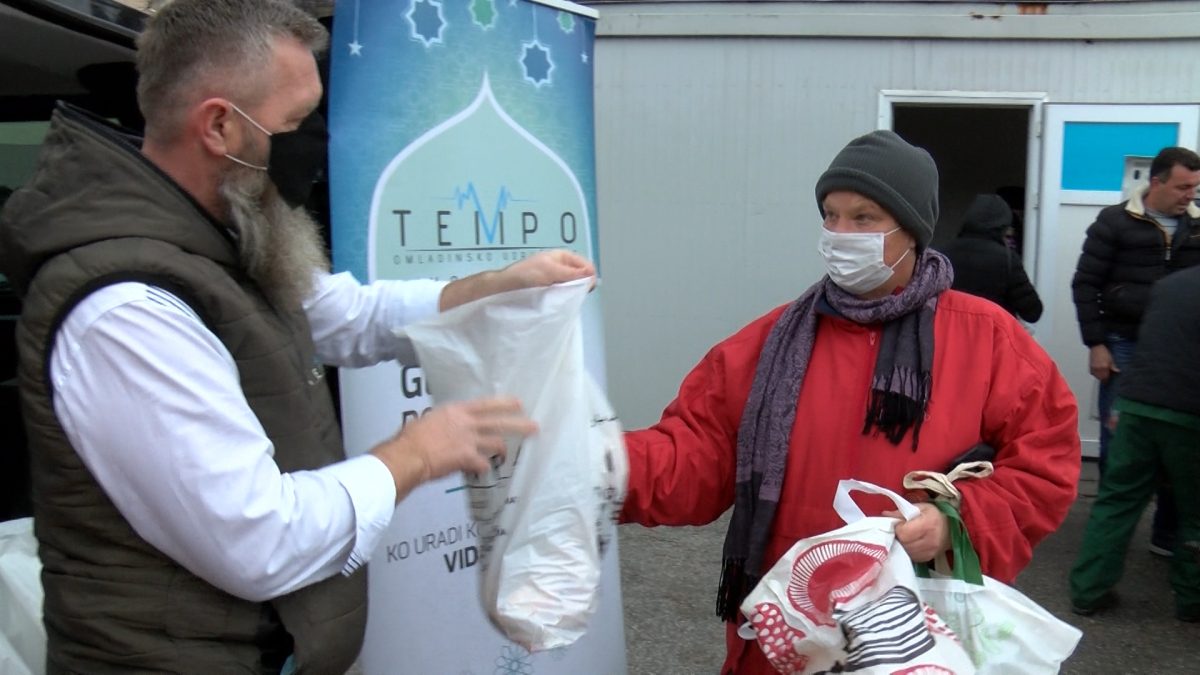 OU „TEMPO“  – KURBANI ZA  KORISNIKE NARODNE KUHINJE CRVENOG KRIŽA VOGOŠĆA
