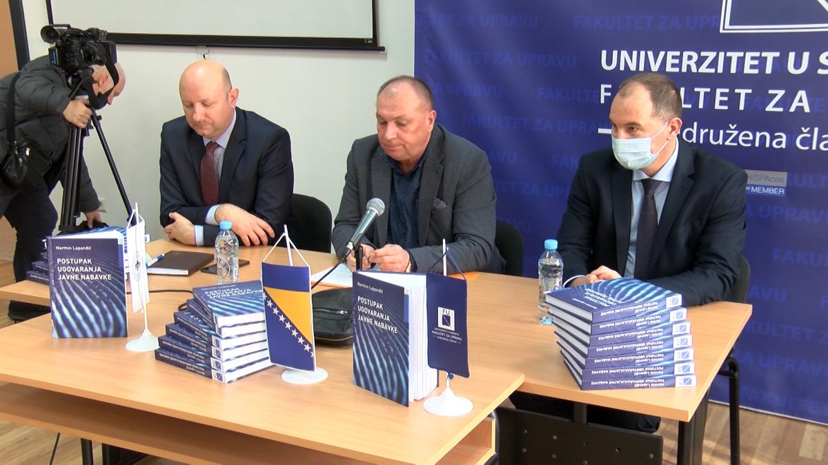 NA FAKULTETU ZA UPRAVU PROMOVISANA KNJIGA „POSTUPAK UGOVARANJA JAVNE NABAVKE“