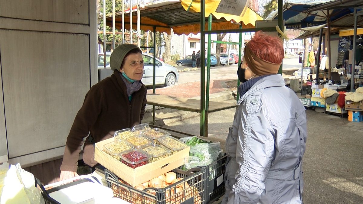 VOGOŠĆANI UGLAVNOM KUPUJU PRIRODNO UZGOJENO POVRĆE