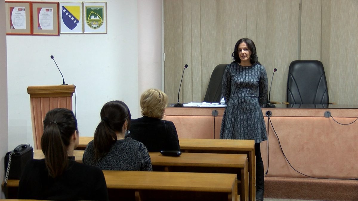 KLUB ZA PODRŠKU PODUZETNIŠTVU ŽENA U VOGOŠĆI ODRŽAO SASTANAK