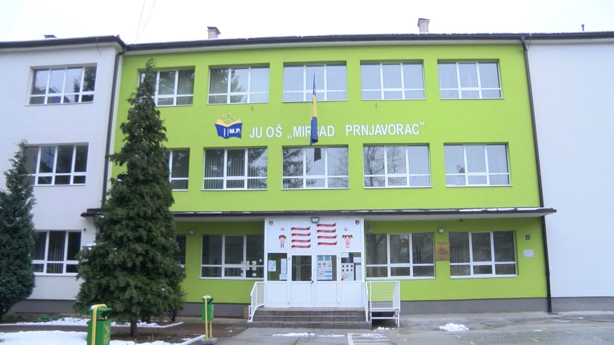 TOKOM APRILA UPIS PRVAČIĆA U OŠ “MIRSAD PRNJAVORAC“