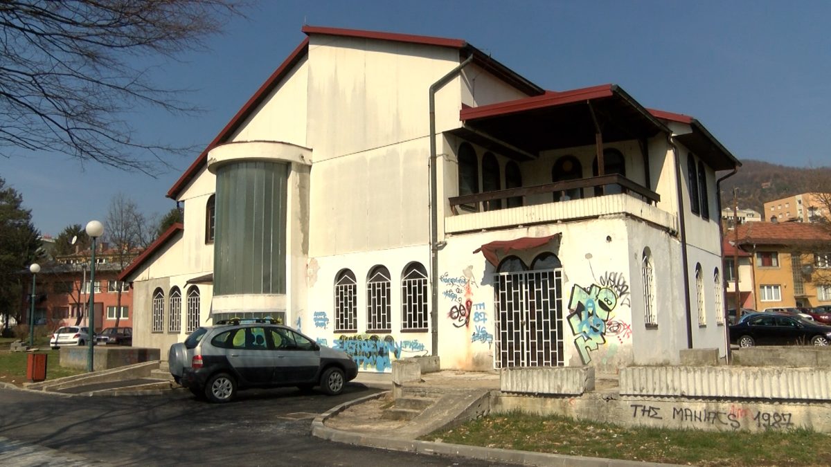 HOĆE LI PENZIONERI U MAJU DOBITI SVOJE ZAKONOM ZAGARANTOVANO POVEĆANJE PENZIJA?