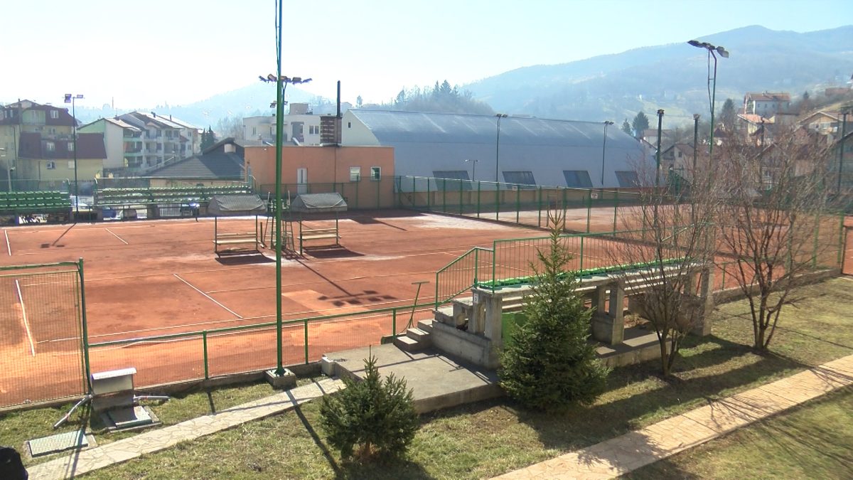 NA TERENIMA TENISKE AKADEMIJE U HOTONJU MNOGI SU ZAPOČELI SVOJE TENISKE KARIJERE