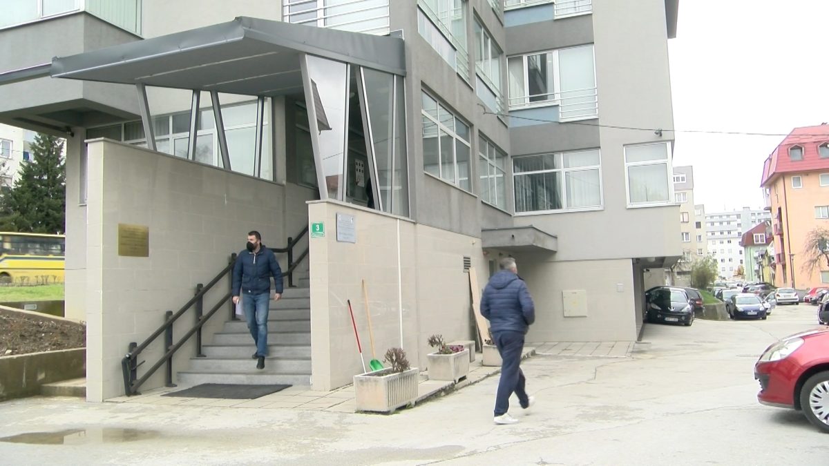 POLICAJCI U VOGOŠĆI U MARTU IZVRŠILI OBILAZAK 3.888 LICA U SAMOIZOLACIJI ZBOG KORONAVIRUSA