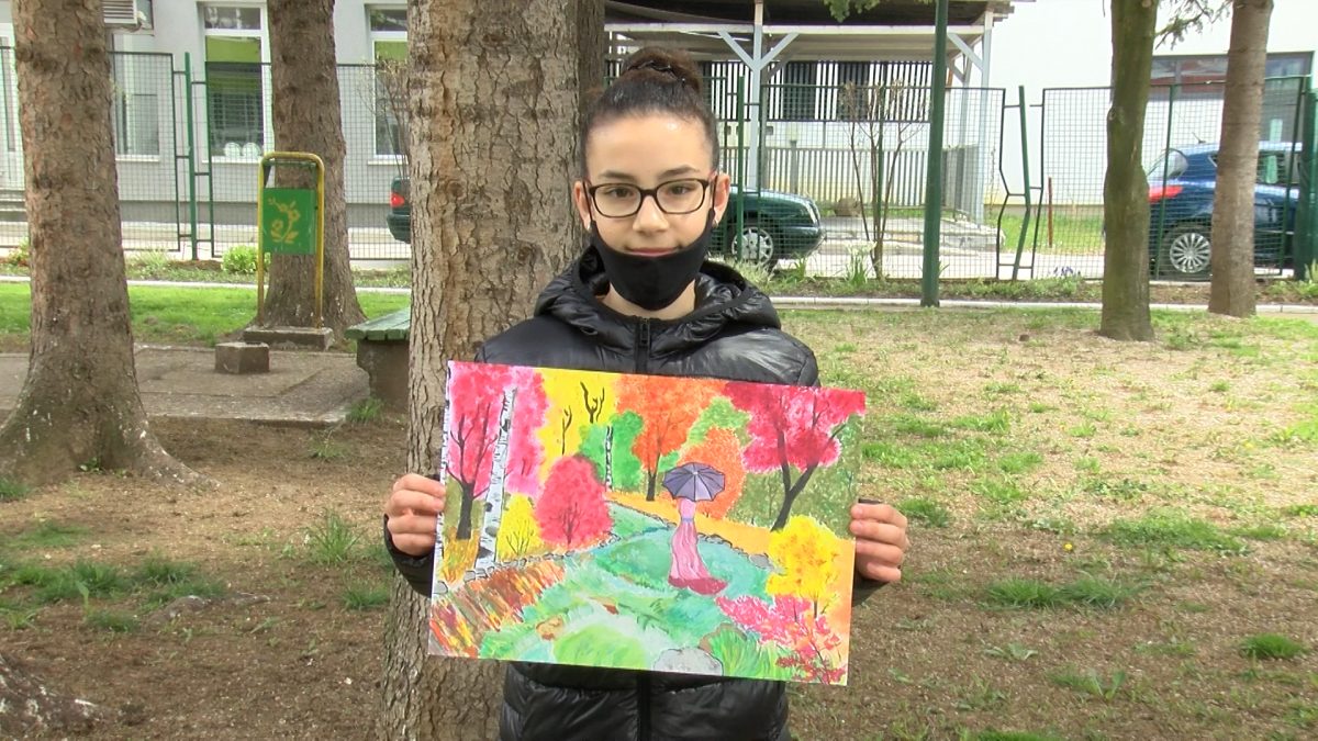 SARA AKŠAMIJA:   CRTANJE ME OPUŠTA, S OLOVKOM SE DRUŽIM OD ROĐENJA