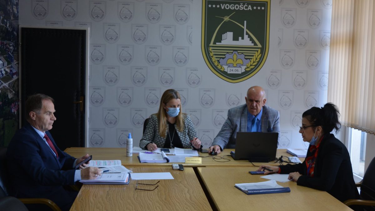 OPĆINSKO VIJEĆE VOGOŠĆA ODRŽALO 4. REDOVNU SJEDNICU