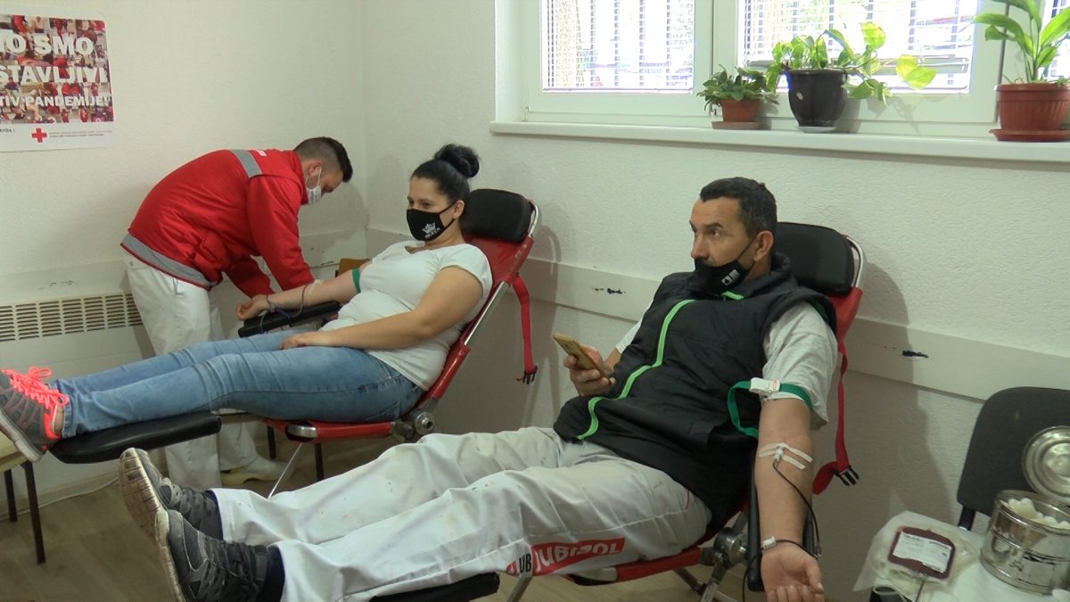 VELIKI BROJ VOGOŠĆANA ODAZVAO SE AKCIJI DOBROVOLJNOG DARIVANJA KRVI