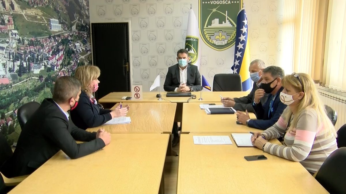 OPĆINA VOGOŠĆA I KJKP „RAD“  DOGOVORILI NOVE PROJEKTE NA ODRŽAVANJU KOMUNALNE ČISTOĆE