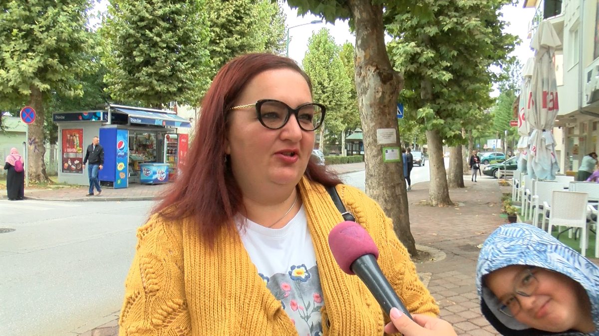 ANKETA: KAKO VOGOŠĆANI KOMENTARIŠU POVRATAK UČENIKA U ŠKOLSKE KLUPE?