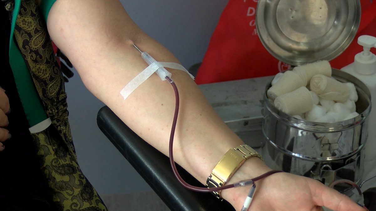 UPOSLENICI DOMA ZDRAVLJA VOGOŠĆA DAROVALI KRV