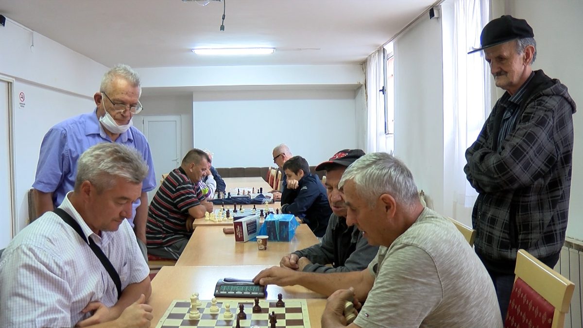 ŠAHISTI VOGOŠĆE PRIPREMAJU SE ZA PREDSTOJEĆA TAKMIČENJA