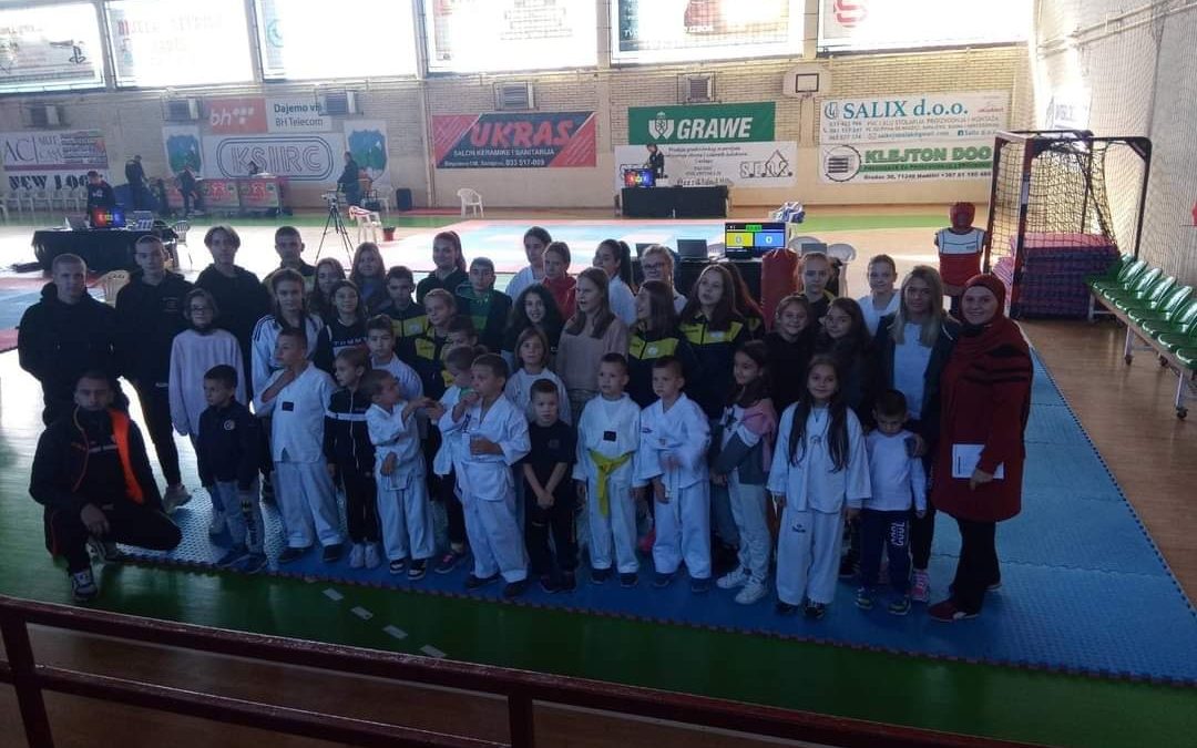 „VIKTORIJANCI“ EKIPNO TREĆI NA TAEKWONDO TURNIRU „HADŽIĆI FRIENDS CHAMPIONSHIP 2021“