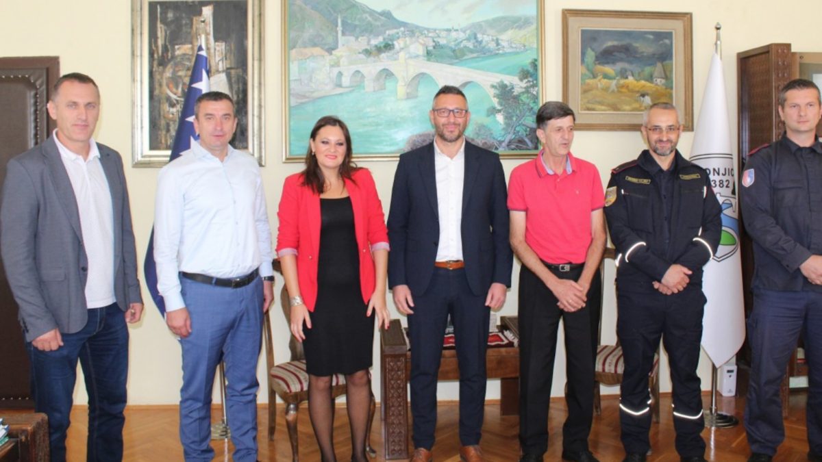 OPĆINI VOGOŠĆA I VD “VOGOŠĆA” U KONJICU URUČENE ZAHVALNICE