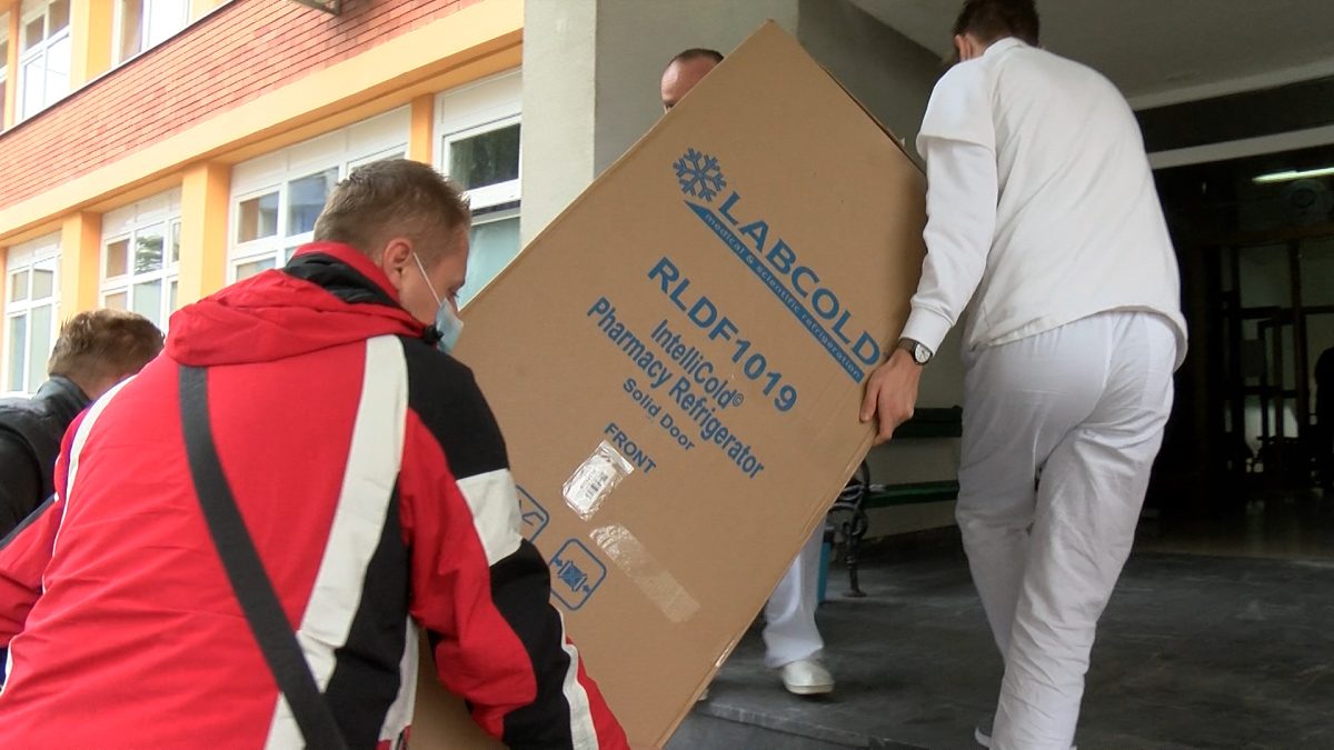 DOMU ZDRAVLJA VOGOŠĆA DONIRANA VRIJEDNA OPREMA