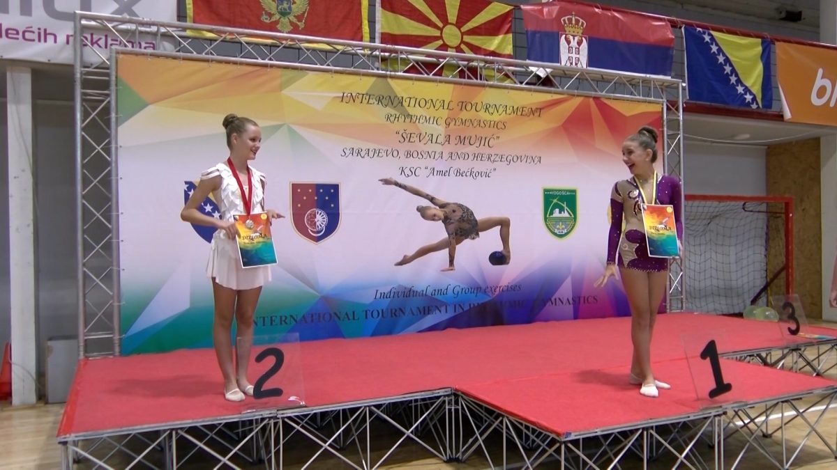 VOGOŠĆANSKE GIMNASTIČARKE NASTAVLJAJU NIZATI USPJEHE I PRIPREMATI SE ZA NAREDNA TAKMIČENJA
