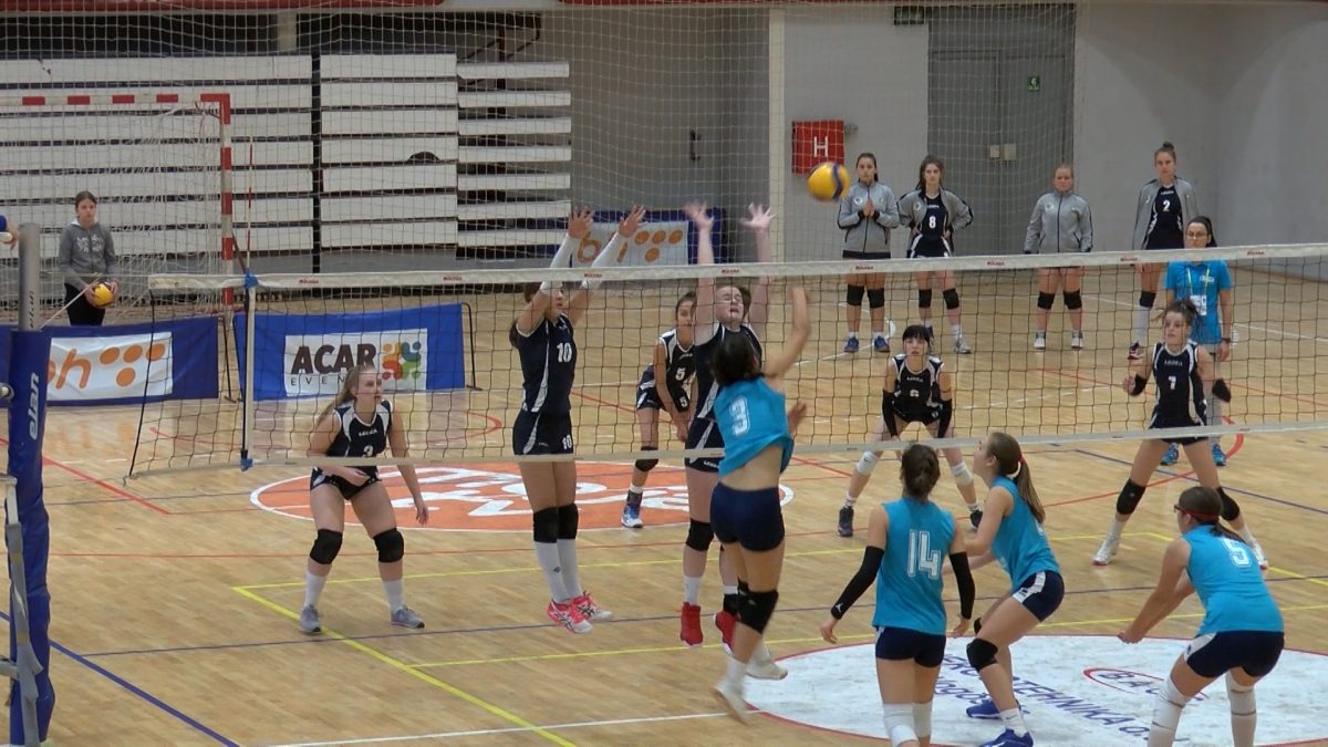 KADETKINJE ODBOJKAŠKOG KLUBA VOGOŠĆE REZULTATOM 3:0 SAVLADALE BLOCK OUT