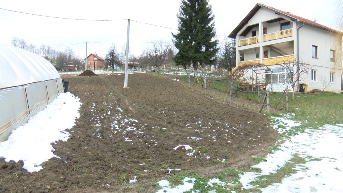 DECEMBAR MIRAN MJESEC ZA POLJOPRIVREDNIKE, ALI IPAK POSLA IMA