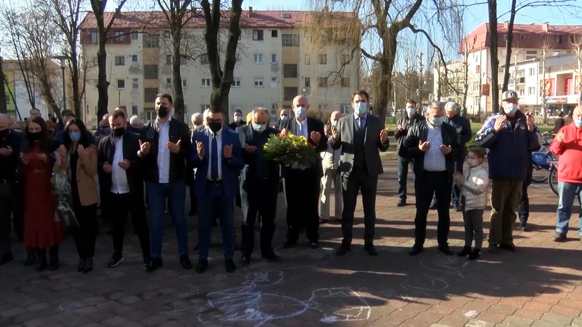 SUTRA OBILJEŽAVANJE 26. GODIŠNJICE DANA REINTEGRACIJE OPĆINE VOGOŠĆA