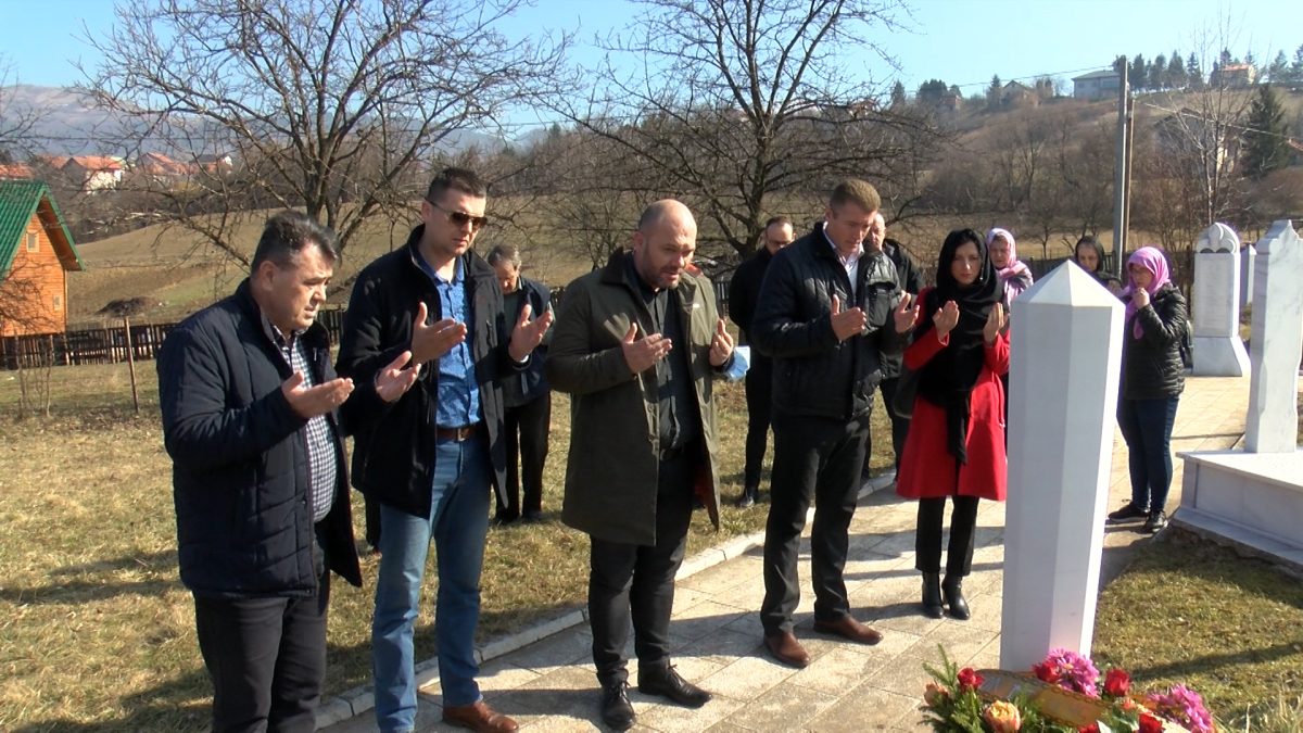 DANAS SU ČLANOVI PORODICE I KOLEGE UPOSLENICI DOMA ZDRAVLJA OBIŠLI MEZAR DR. SAFETA OMERSPAHIĆA