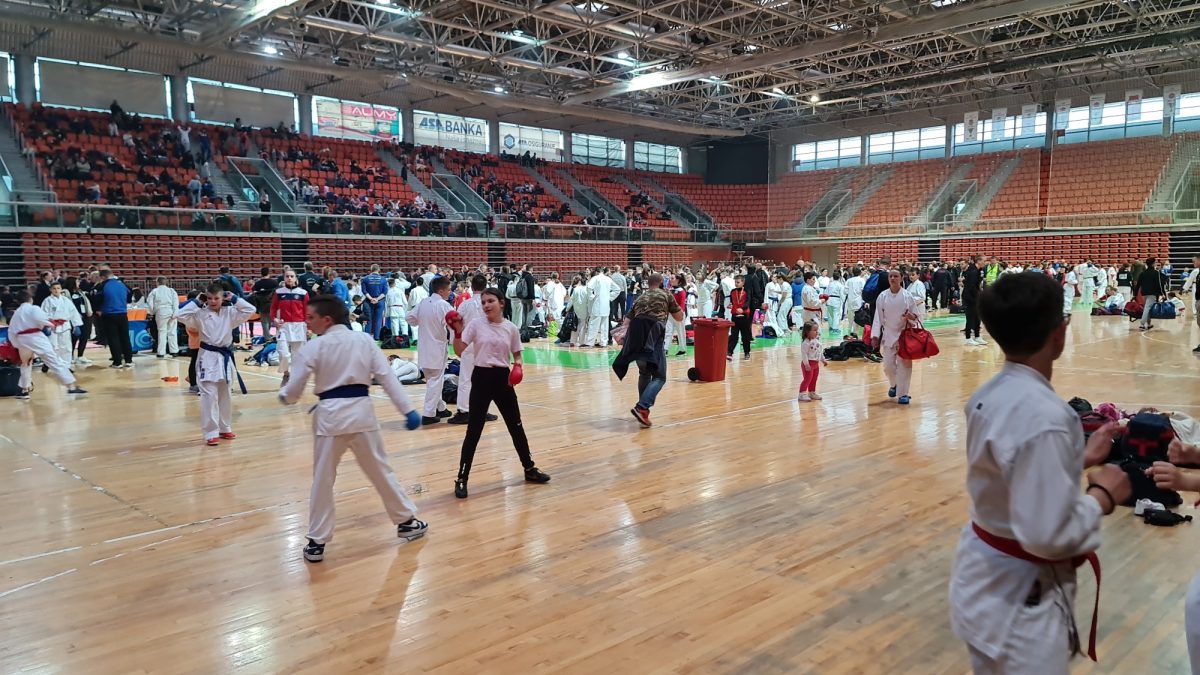 OVOG VIKENDA SEDAM NOVIH REPREZENTATIVACA ZA KARATE KLUB SAMBON