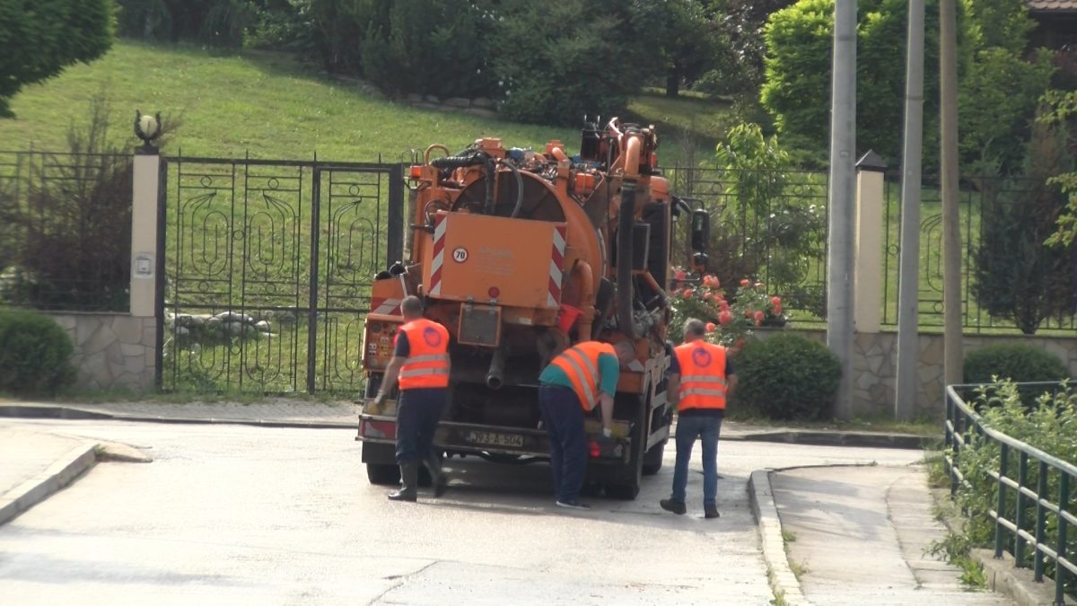 DANAS POČELA VELIKA AKCIJA ČIŠĆENJA OPĆINE VOGOŠĆA