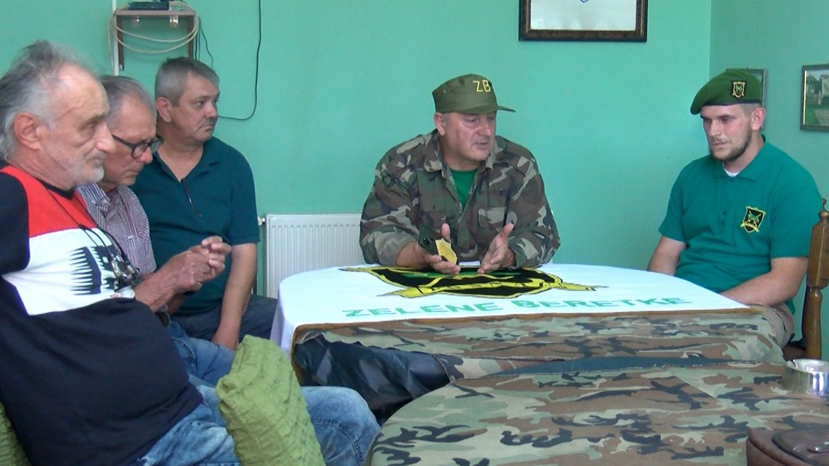 SEKCIJA IZVIĐAČA UB “BOSNAE- ZELENE BERETKE” VOGOŠĆA PONOSNO ČUVA SJEĆANJA NA ŠEHIDE I POGINULE BORCE