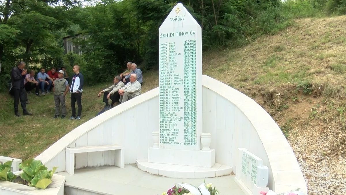 SUTRA POČINJE PROGRAM OBILJEŽAVANJA 30. GODIŠNJICE ZLOČINA U TIHOVIĆIMA
