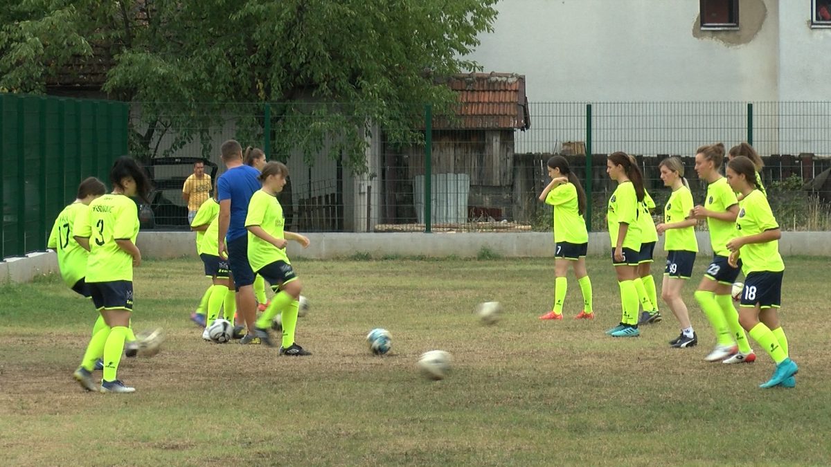 PRVA UTAKMICA ŽENSKOG NOGOMETNOG KLUBA VOGOŠĆA U PRVOJ LIGI FBIH 27.AVGUSTA NA STADIONU “EŠREF EŠO PUSTAHIJA”