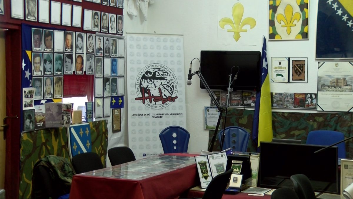 U POSJETI SPOMEN SOBI ŠEHIDIMA I POGINULIM BORCIMA OPĆINE VOGOŠĆA