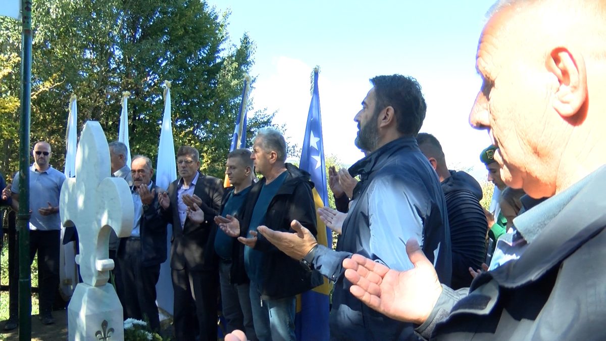 OBILJEŽENA 30. GODIŠNJICA BITKE ZA ŽUČ I POGIBIJE HEROJA MUJE ŠEJTE