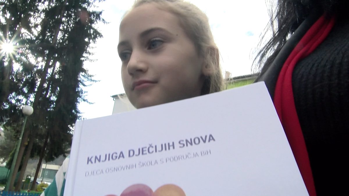 ALINA HUSIĆ OSVOJILA PRVO MJESTO NA KONKURSU IZDAVAČKE KUĆE „BOSANSKA KNJIGA“