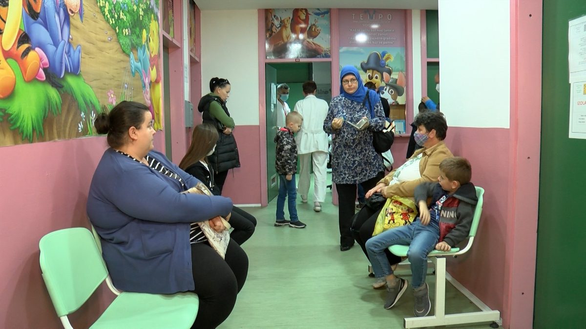 POVEĆAN BROJ PACIJENATA NA PEDIJATRIJI U VOGOŠĆANSKOM DOMU ZDRAVLJA