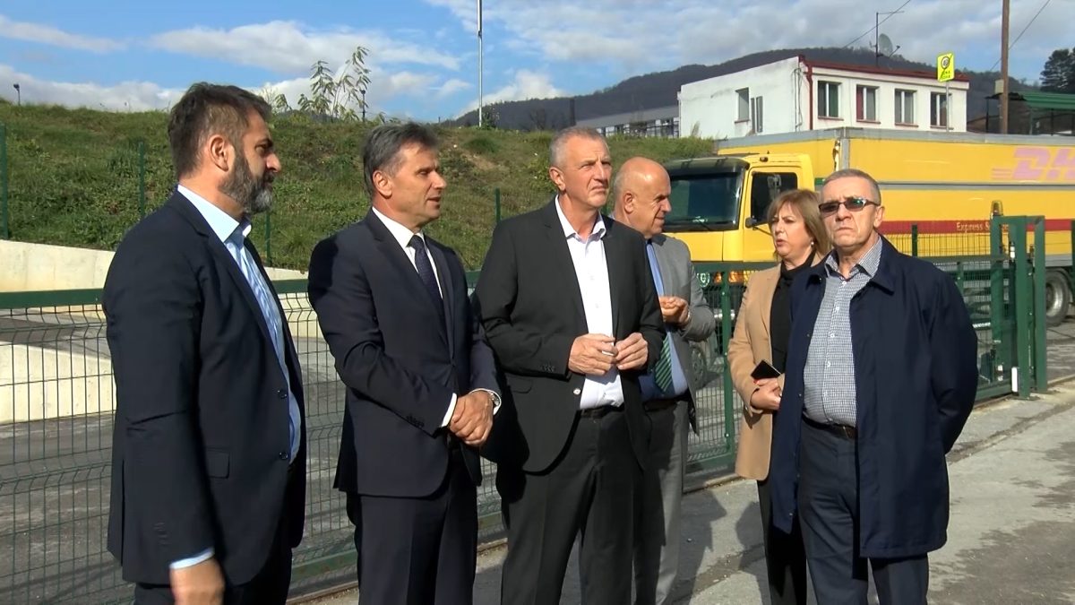 PREMIJER FBIH FADIL NOVALIĆ POSJETIO OPĆINU VOGOŠĆA