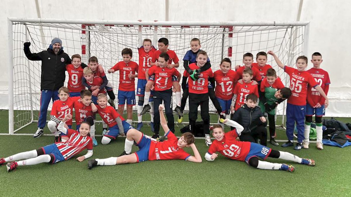 GENERACIJA FK UNIS 2011. GODIŠTE JESENJI PRVACI U OMLADINSKOJ KANTONALNOJ LIGI