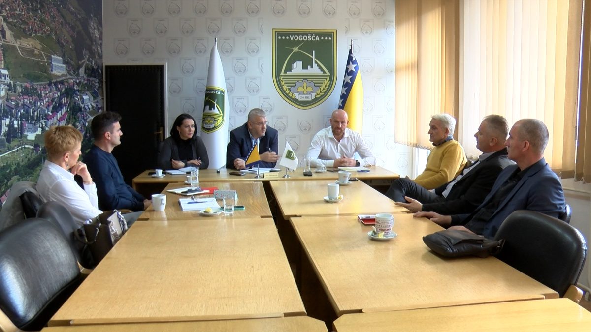 U OPĆINI VOGOŠĆA UPRILIČEN PRIJEM ZA DIREKTORE OSNOVNIH I SREDNJE ŠKOLE