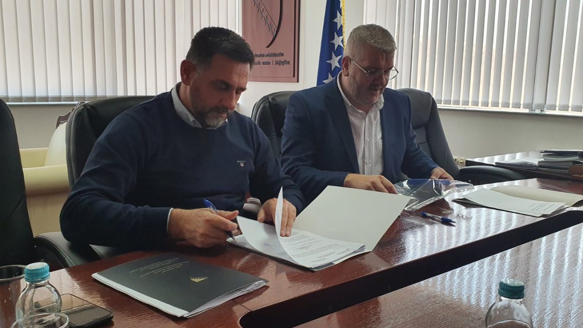 OPĆINA VOGOŠĆA POTPISALA DVA UGOVORA SA FEDERALNIM MINISTARSTVOM