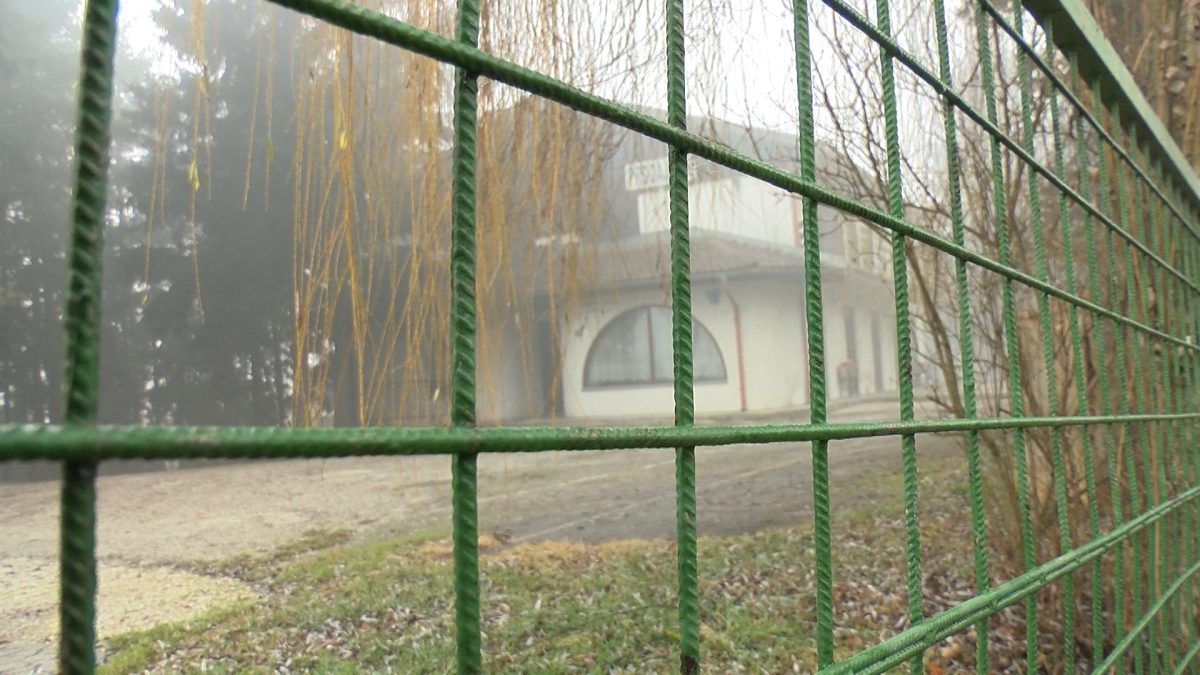 OBJEKT KONAČNO U VLASNIŠTVU KANTONA: POČINJE PREUREĐENJE NEKADAŠNJEG LOGORA „KON-TIKI“ U „MUZEJ STRADANJA GRAĐANA BOSNE I HERCEGOVINE“