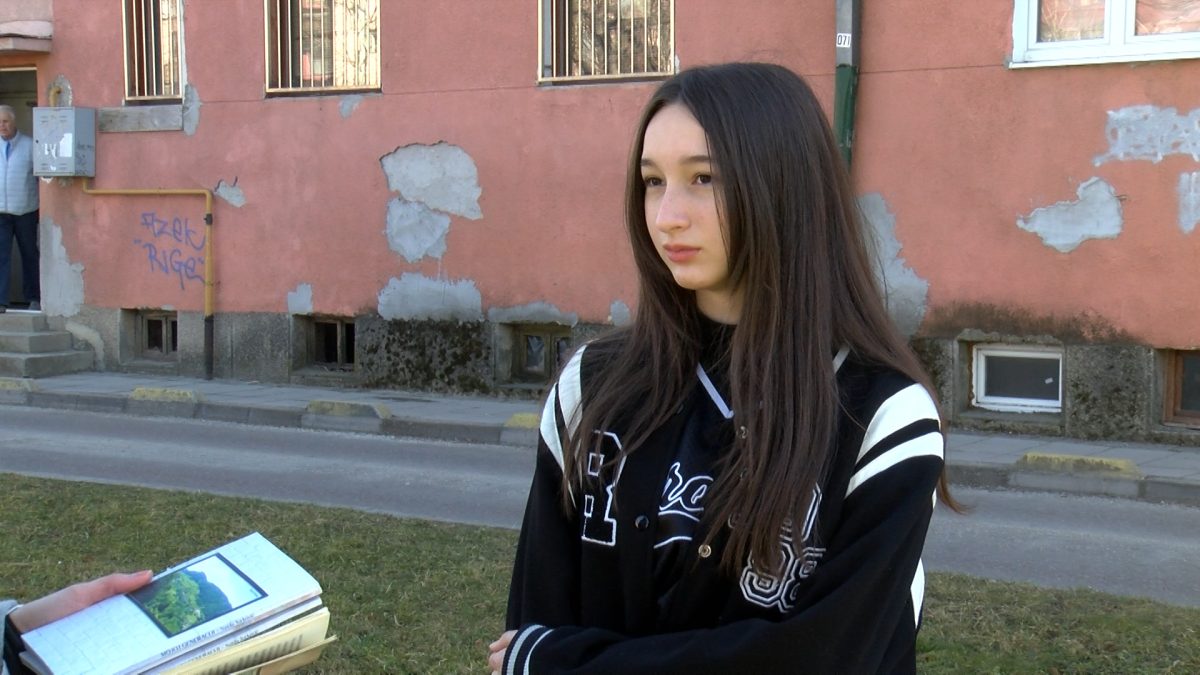 TALENTOVANA UČENICA DEVETOG RAZREDA NAIDA TURKOVIĆ OBJAVILA DVIJE KNJIGE