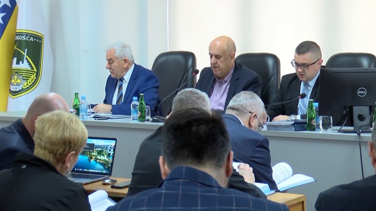 SUTRA SVEČANA I 23. REDOVNA SJEDNICA OPĆINSKOG VIJEĆA VOGOŠĆA