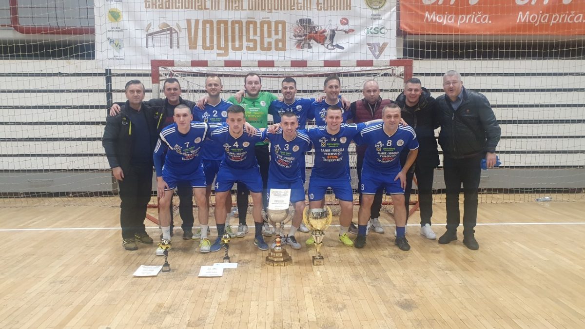 MNK SAJMIR GREEN SERVIS OSVAJAČ MALONOGOMETNOG TURNIRA „VOGOŠĆA 2023“ – TRI VEZANE TITULE, PEHAR U TRAJNOM VLASNIŠTVU