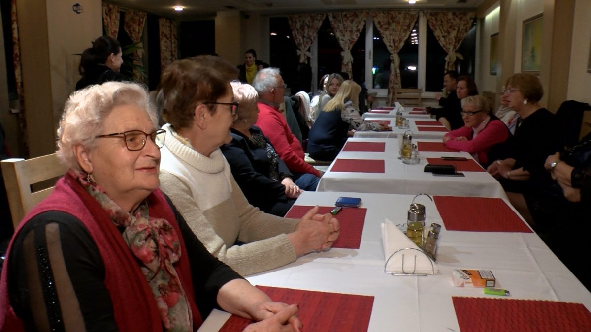 UDRUŽENJE ABNOR VOGOŠĆA ORGANIZOVALO OSMOMARTOVSKO DRUŽENJE ZA SVOJE ČLANICE