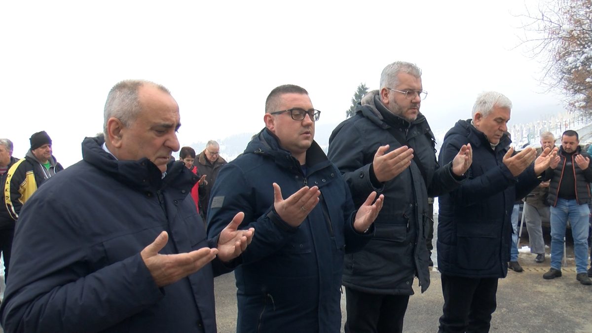 OBILJEŽENA 31. GODIŠNJICA UBISTVA KENANA DEMIROVIĆA, PRVE ŽRTVE AGRESIJE U OPĆINI VOGOŠĆA