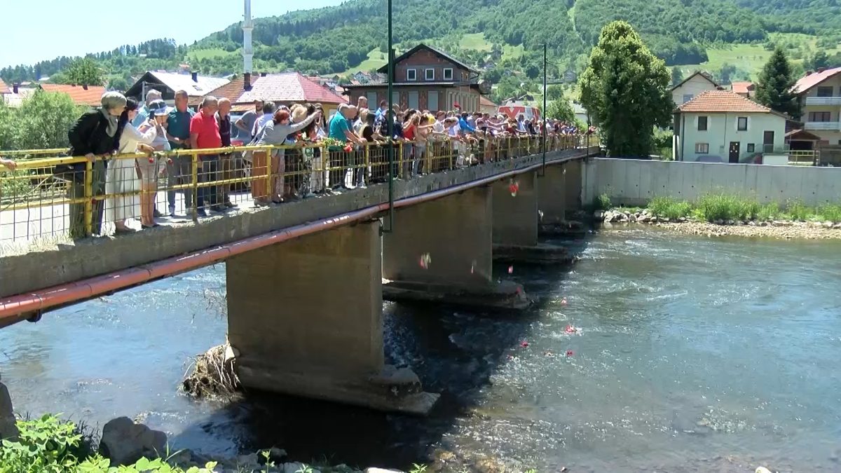 UDRUŽENJE PORODICA NESTALIH OPĆINE VOGOŠĆA TRAGA JOŠ ZA 59 NESTALIH OSOBA