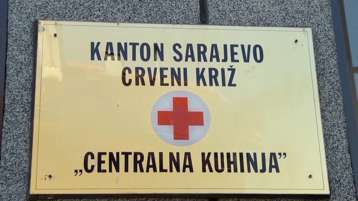 PRIJEM KURBANSKOG MESA ZA CENTRALNU KUHINJU CRVENOG KRIŽA KANTONA SARAJEVO PRVOG I DRUGOG DANA BAJRAMA