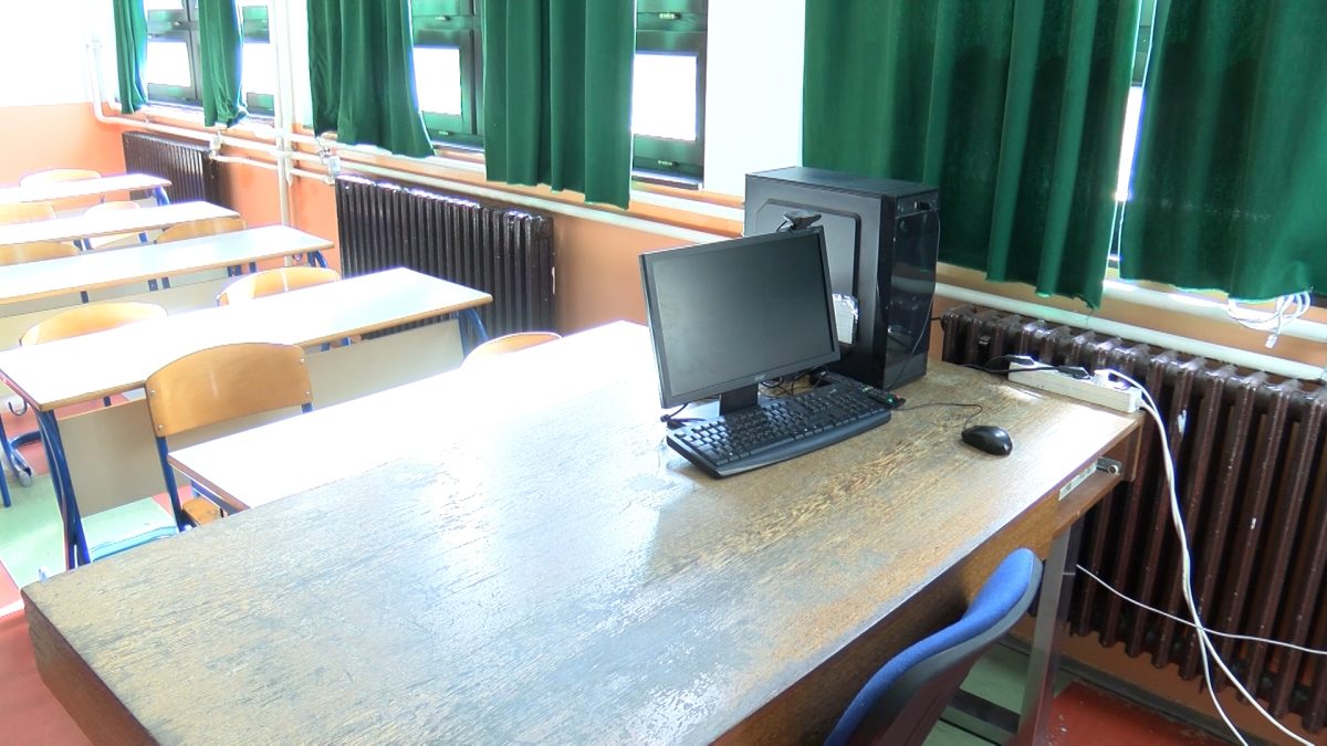 U DVIJE VOGOŠĆANSKE OSNOVNE  ŠKOLE  USKORO POČINJE REKONSTRUKCIJA KABINETA ZA FIZIKU, HEMIJU I BIOLOGIJU