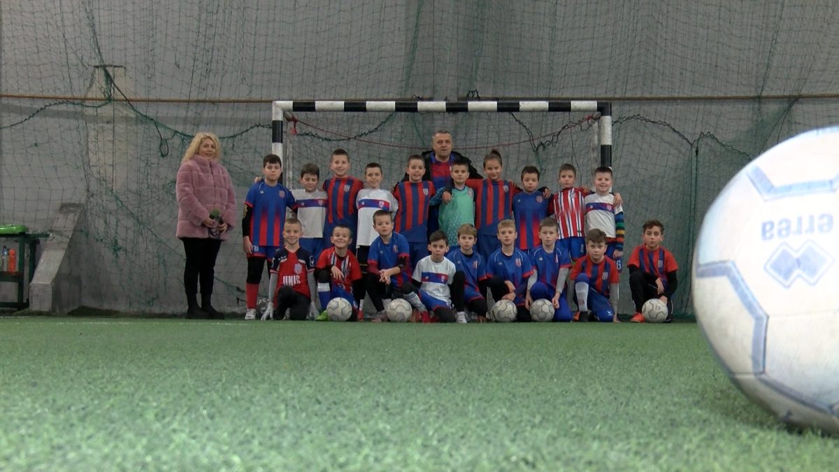 MALIŠANI FK „UNIS“ OSVOJILI ZLATO NA TURNIRU U VITEZU