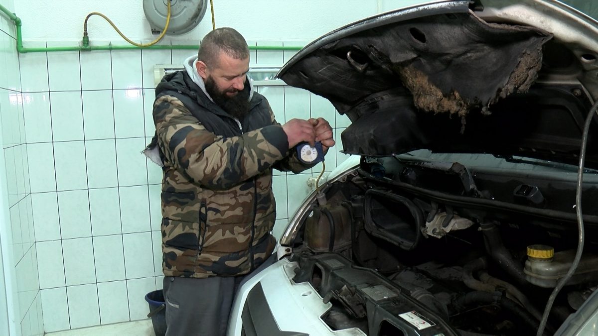 KAKO ODRŽAVATI AUTOMOBIL TOKOM ZIMSKOG PERIODA