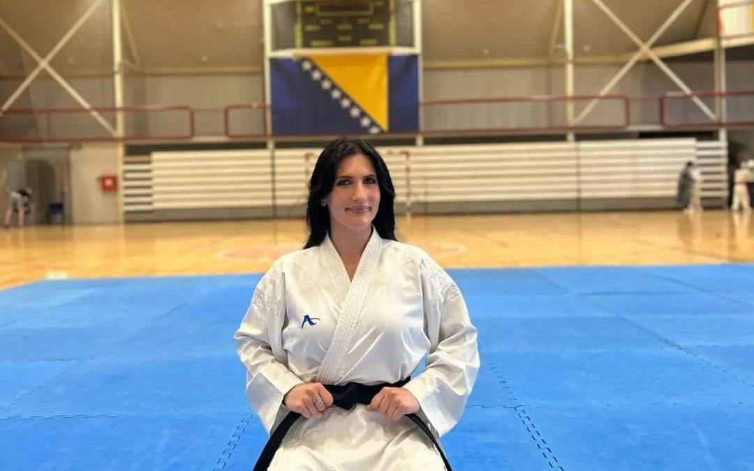 KARATISKINJA NEJLA MUJKOVIĆ NASTAVLJA NIZATI USPJEHE