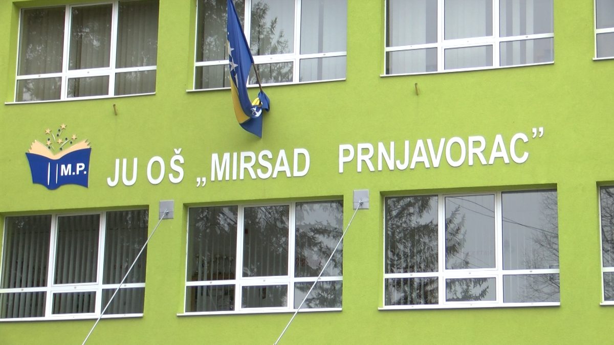 JAVNI POZIV ZA DOSTAVLJANJE PISMENIH PONUDA ZA ODABIR NAJPOVOLJNIJEG PONUĐAČA ZA DAVANJE U ZAKUP ŠKOLSKE KUHINJE ZA ŠKOLSKU 2025/2026. GODINU